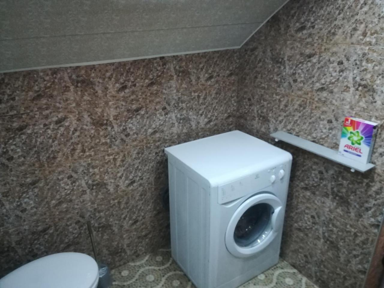 12 Maksim Gorki Street Appartement Tbilisi Buitenkant foto